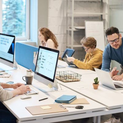 people-working-in-front-of-the-computer-3184357